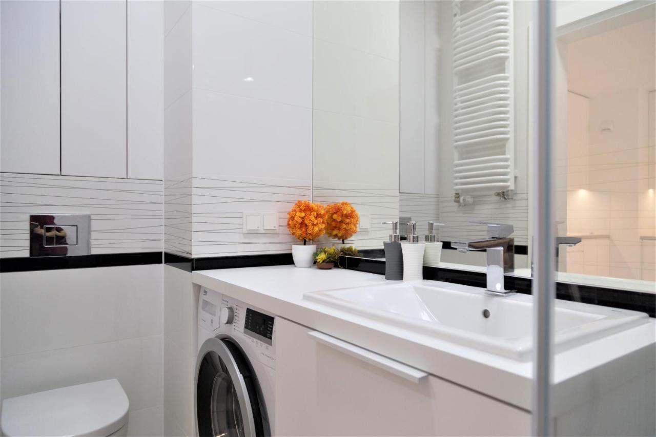 Exclusive 2Br! Apartment In Center +Netflix +Gym Βαρσοβία Εξωτερικό φωτογραφία