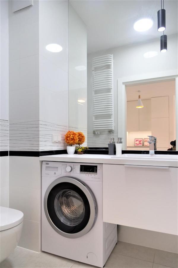 Exclusive 2Br! Apartment In Center +Netflix +Gym Βαρσοβία Εξωτερικό φωτογραφία